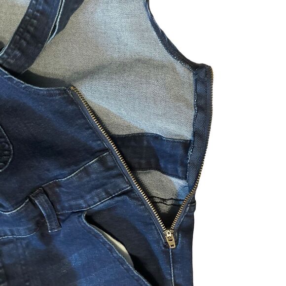 Judy Blue Flare Leg Blue Denim Bib Overalls, Women’s Size S fitted - Picture 5 of 11